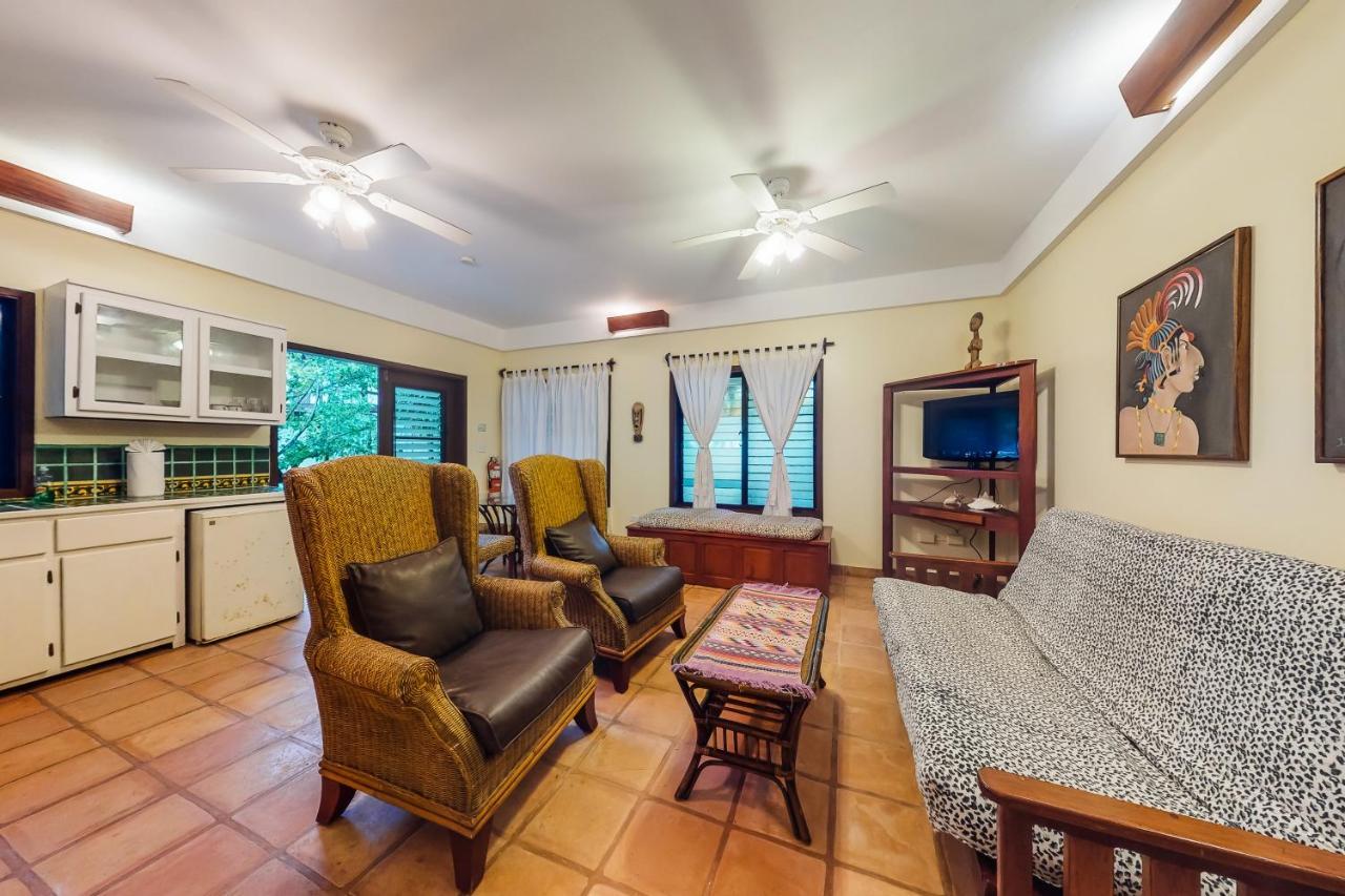 Beachside Villas Gold Standard Certified Placencia Bagian luar foto
